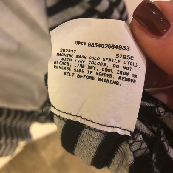 🍁3/$25🍁 striped cardigan with built-in tank - Picture 7 of 8